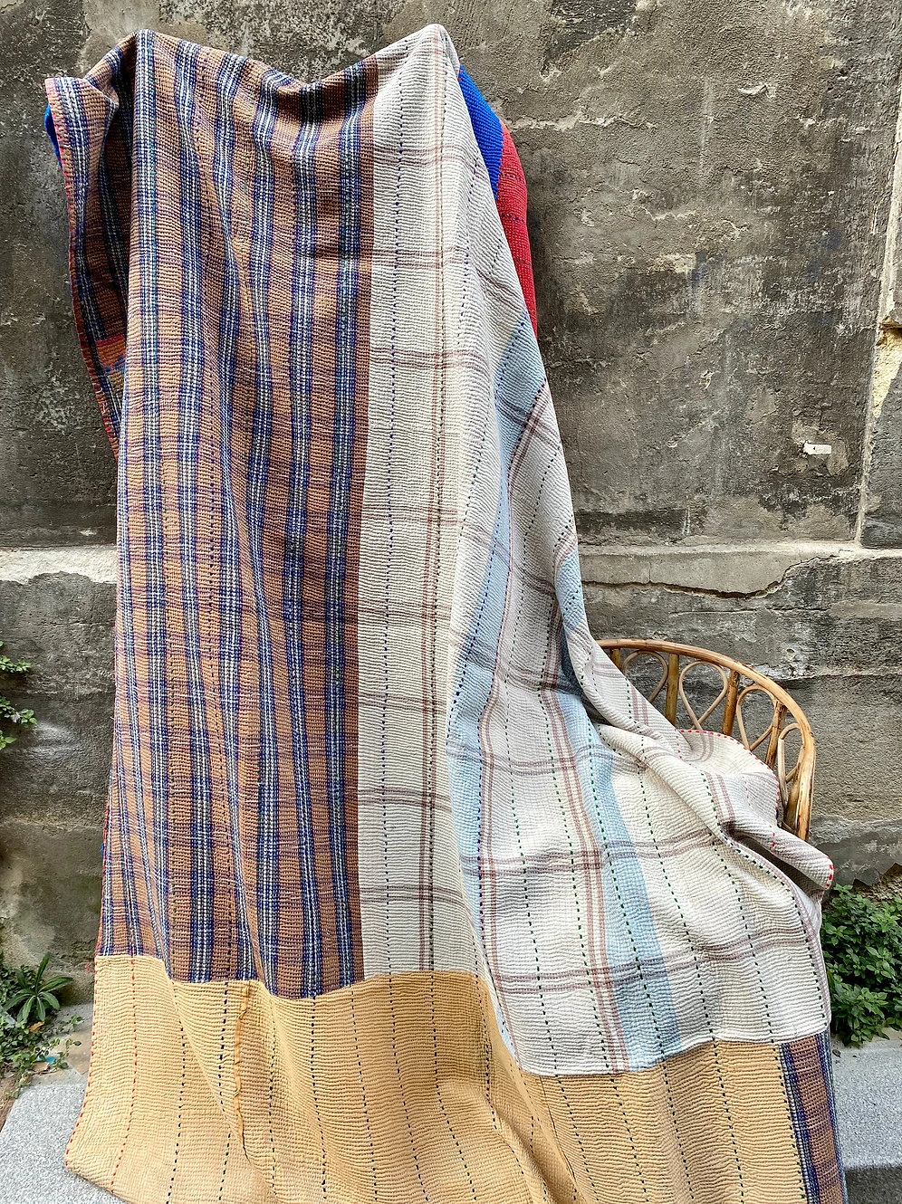 Kantha Indien Vintage Quilté Du Rajasthan - Tons Chauds Et Petits Carreaux – Image 3