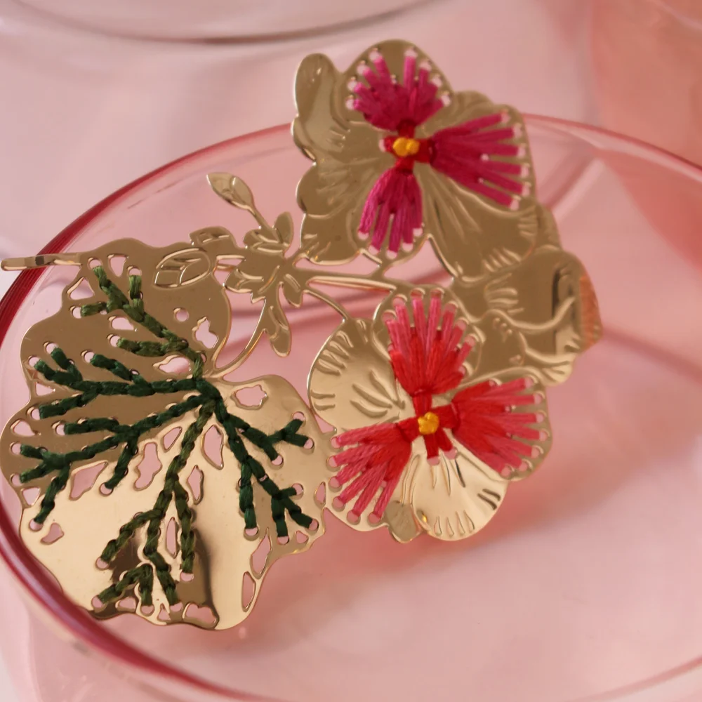 GERANIUM - BROCHE XL- Christelle Dit Christensen – Image 2