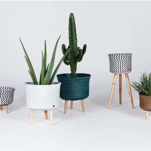 Cache-pot Up Mid - Handed By – Image 4