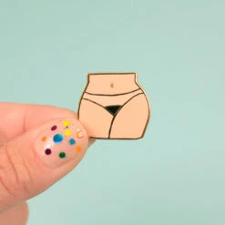 Pin's Zézette - Coucou Suzette