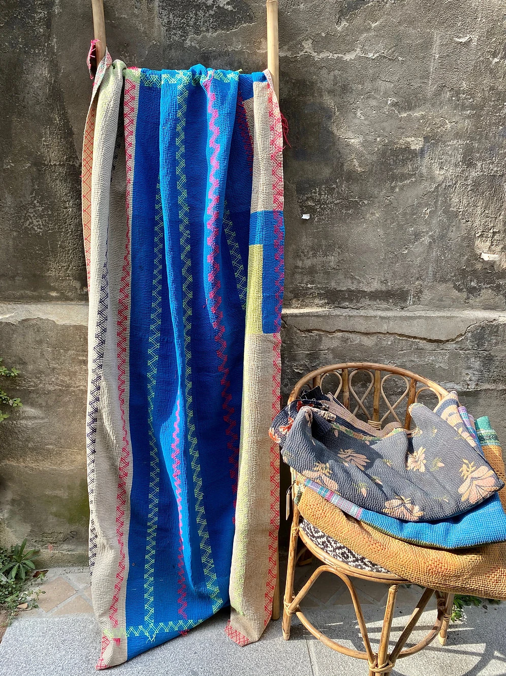 Kantha Indien Vintage Quilté Du Rajasthan - Bleu Et Blanc