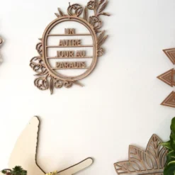Décoration Murale En Bois Personnalisable - Découpe Laser