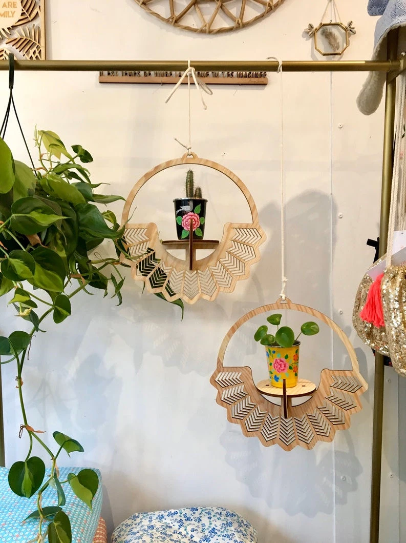 Suspension En Bois Pour Plante Motif Soleil - Découpe Laser